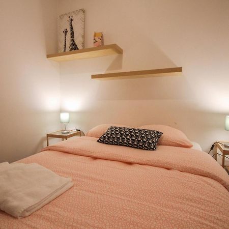 One Bedroom Equipped In Old Lille Ngoại thất bức ảnh